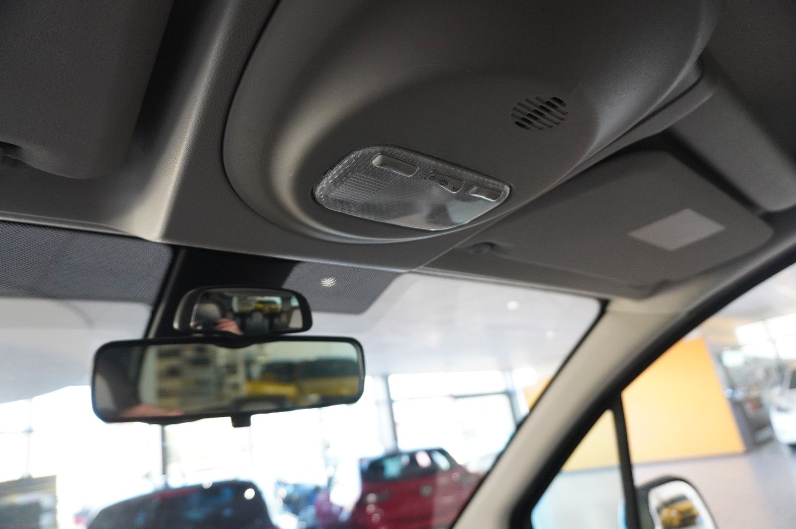 Fahrzeugabbildung Citroën Berlingo Kombi 1.6 HDI SELECTION 5-SITZ KLIMA/SH