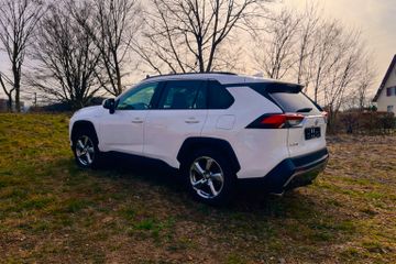 Toyota RAV 4 - 4