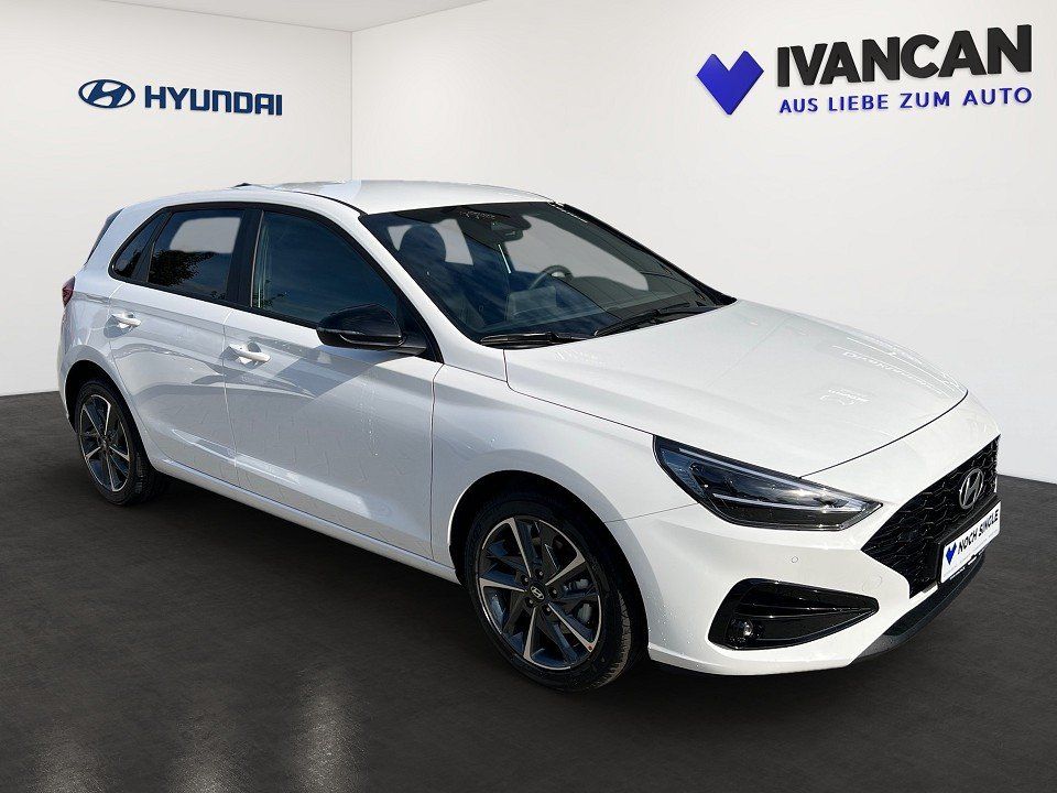 Fahrzeugabbildung Hyundai i30 1.5T 140PS DCT ADVANTAGE