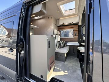 HYMER ERIBA HYMERCAR Grand Canyon S 700 4x4 CLESANA Autarkie AHK VOLL