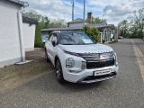 Mitsubishi Outlander 2.4L PHEV TOP 2-Farb - Mitsubishi Outlander: Allradantrieb