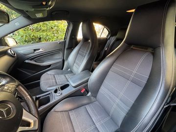 Mercedes A 180 - 8