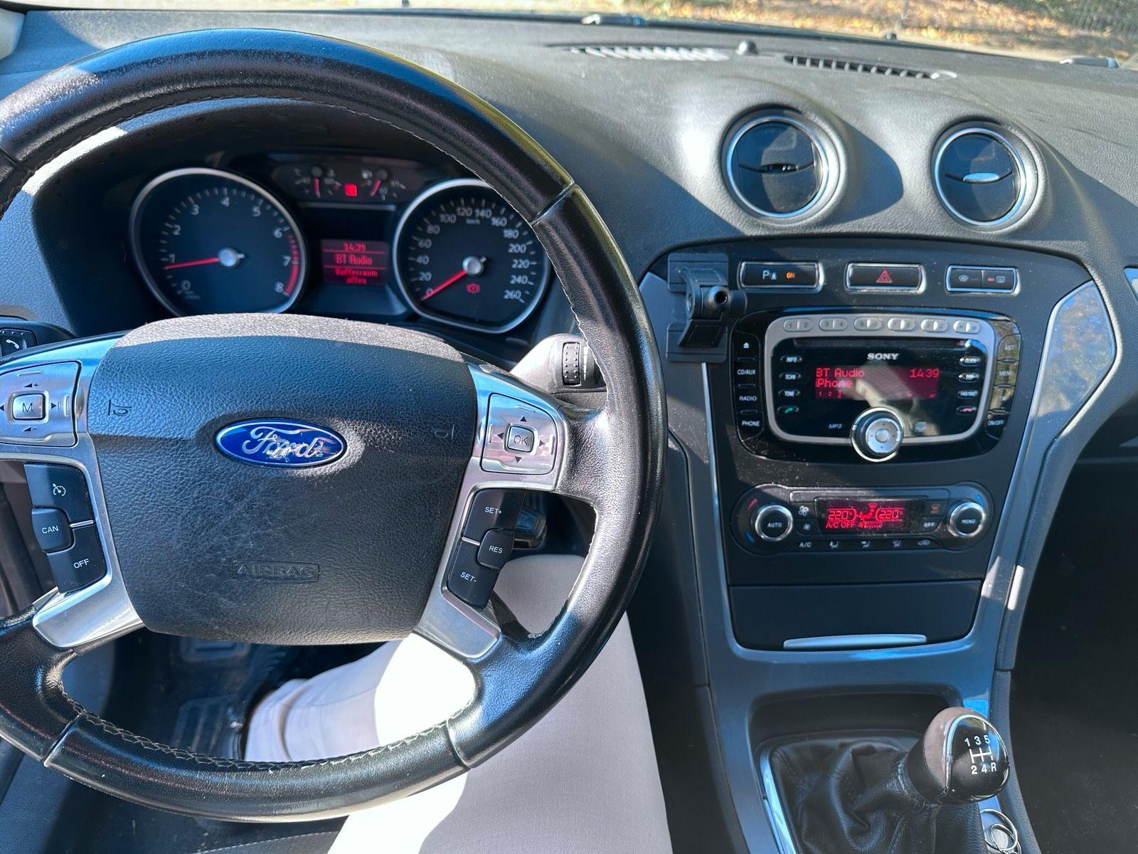 Ford Mondeo 2011 — photo 6