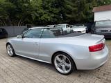 Audi A5 Cabriolet -PDC NAVI Tempo.R.kamera- S-Line - Audi A5 aus 2010: Line