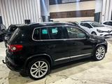 Volkswagen Tiguan Sport&Style 4Motion RLine Exterieur&Inter - Volkswagen Tiguan mit Diesel-Antrieb