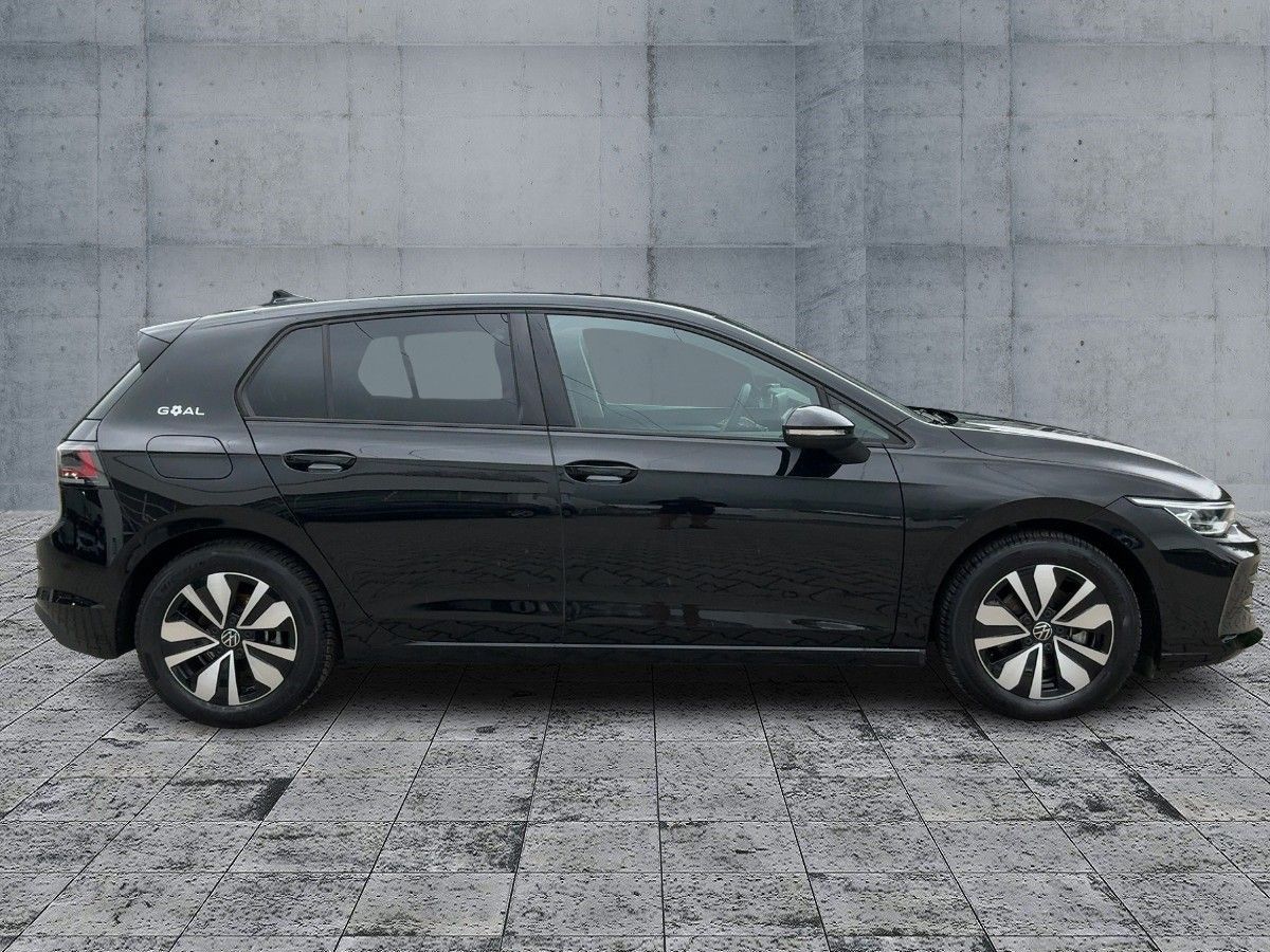 Volkswagen Golf - Bild 7