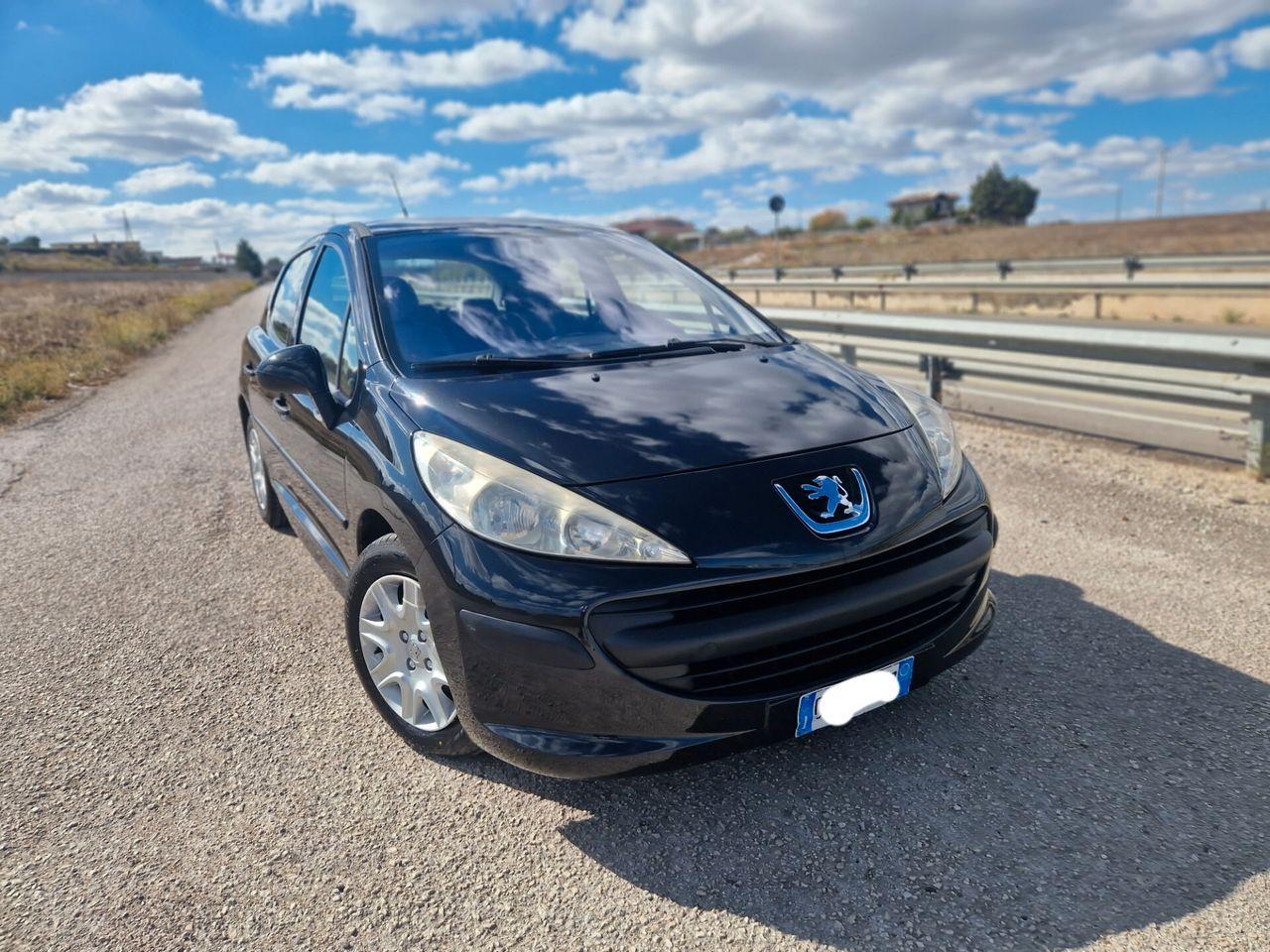 Peugeot 207