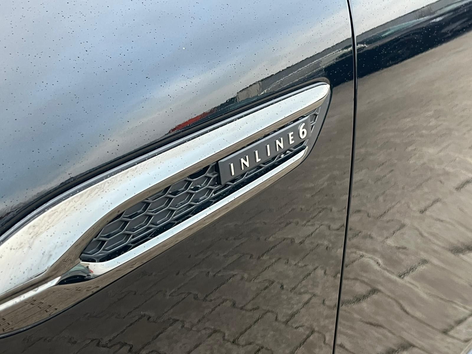 Vehicle illustration Mazda CX-80 3.3L Homura Plus PANO*HUD*BOSE*NAPPA*7SIT