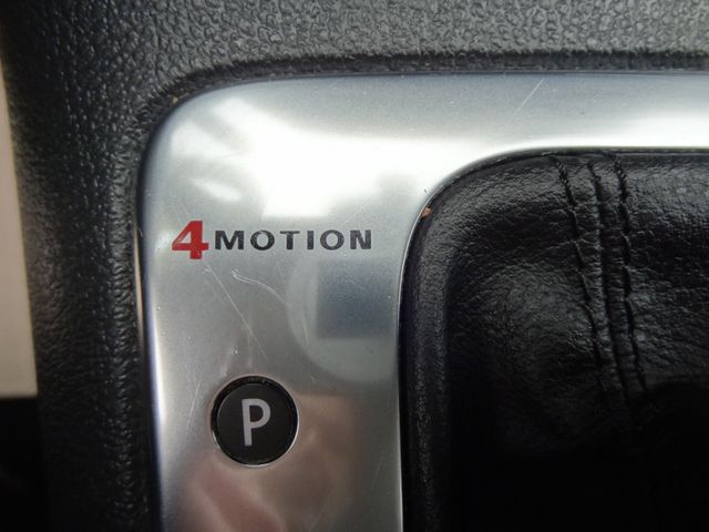 Fahrzeugabbildung Volkswagen Tiguan Sport Style 4Motion/Xenon/SitzH/PDC/Leder