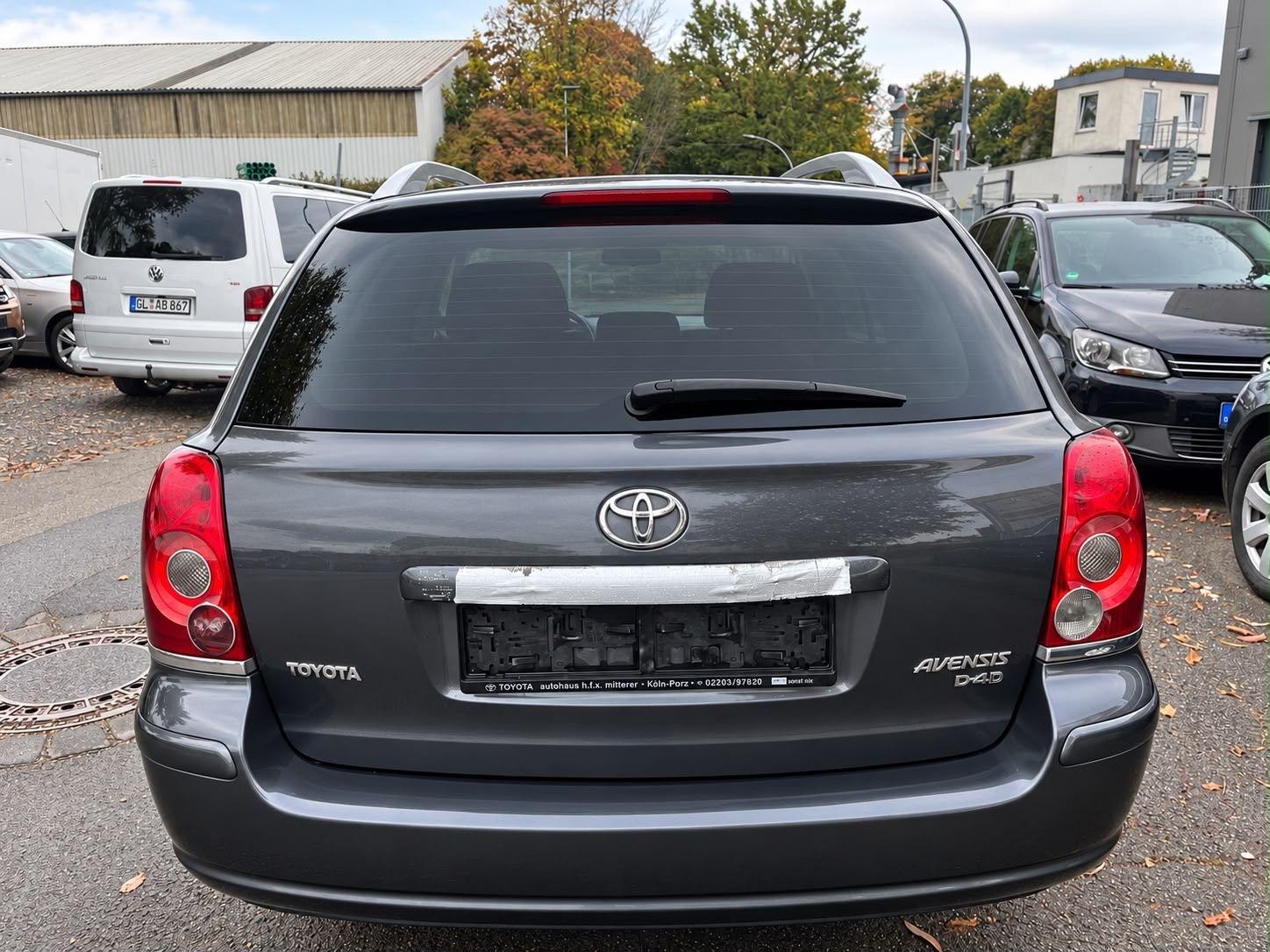 Toyota Avensis 2007 — двигун 126 HP (93kW)