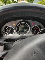 Mercedes-Benz E 350 CDI 4MATIC BlueEFFICIENCY - - Mercedes-Benz E 350 aus 2009: 4matic