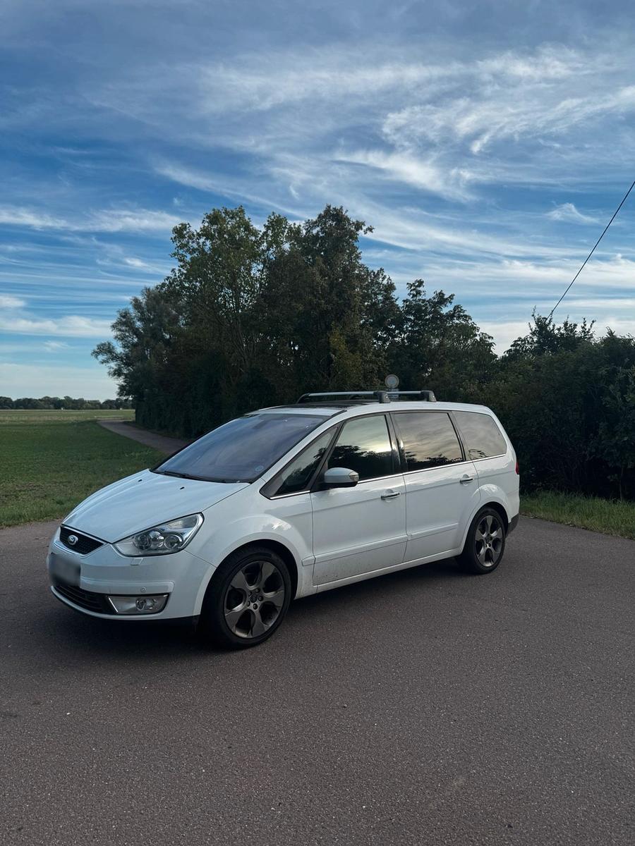 Ford Galaxy, 2009