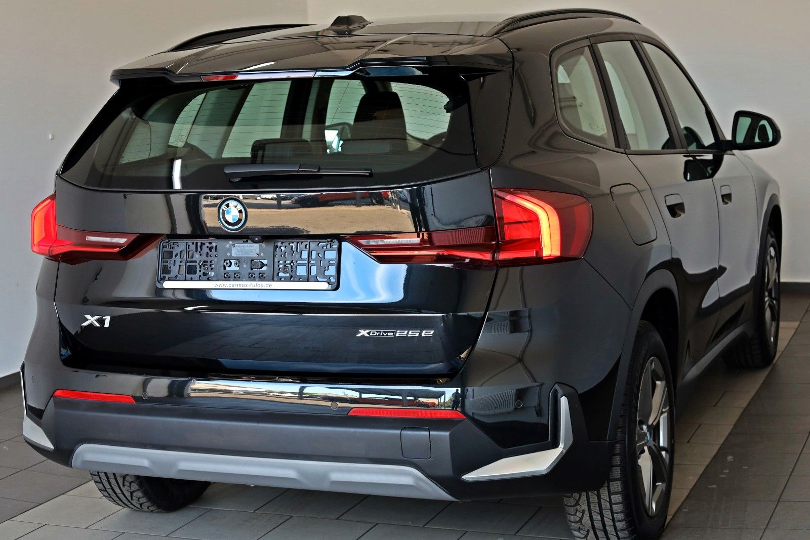 Fahrzeugabbildung BMW X1 25e xDrive Leder,Navi,LED,Kamera,ParkPak.,AHK