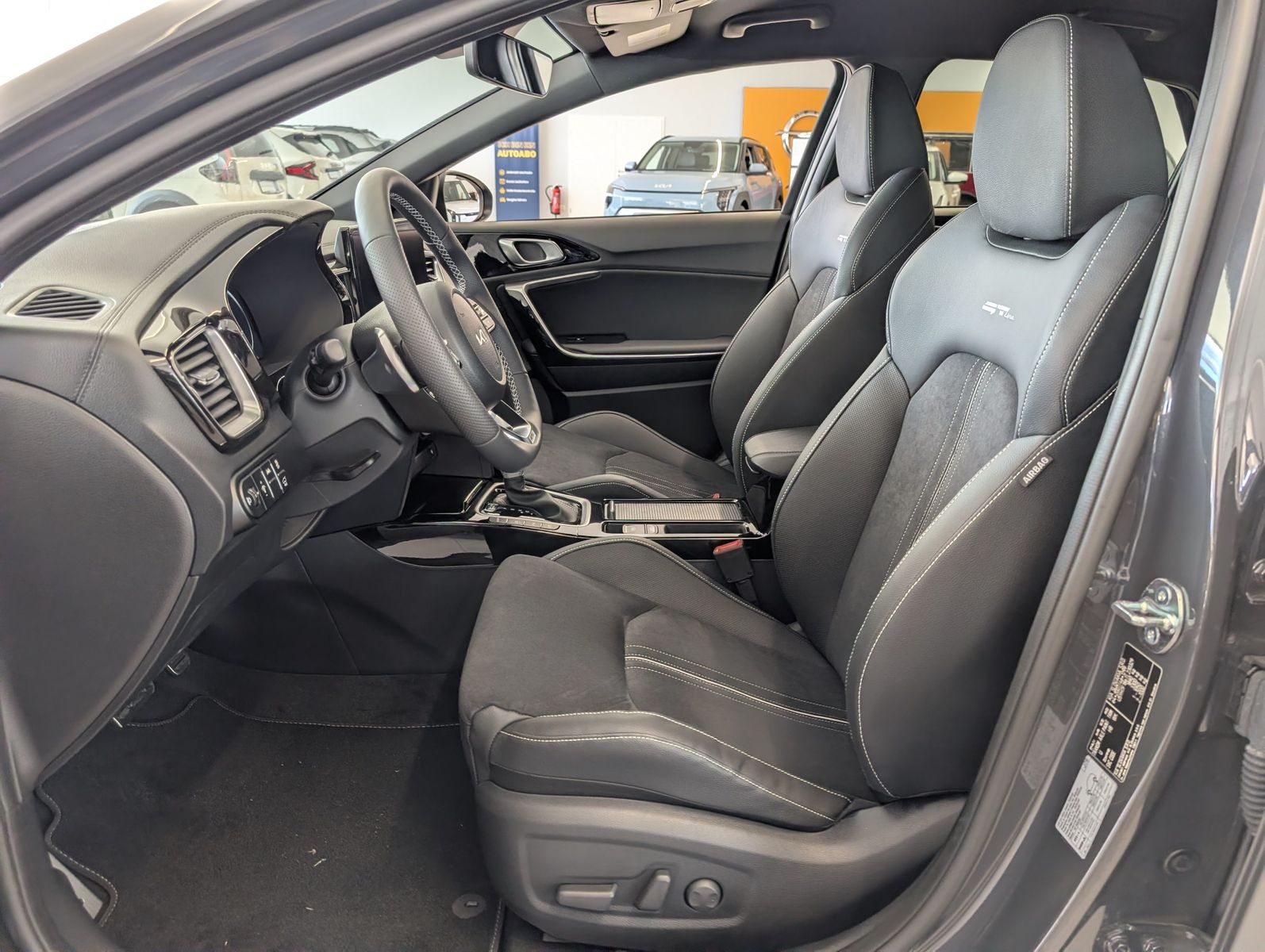 KIA XCeed 1.6 T-GDI 180 DCT7 GT-Line Leder – Bild 8