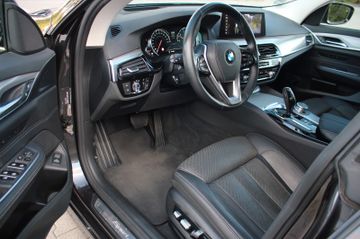BMW 630 Gran Turismo - 11