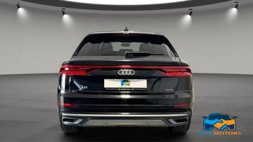 Audi Q8 - 4
