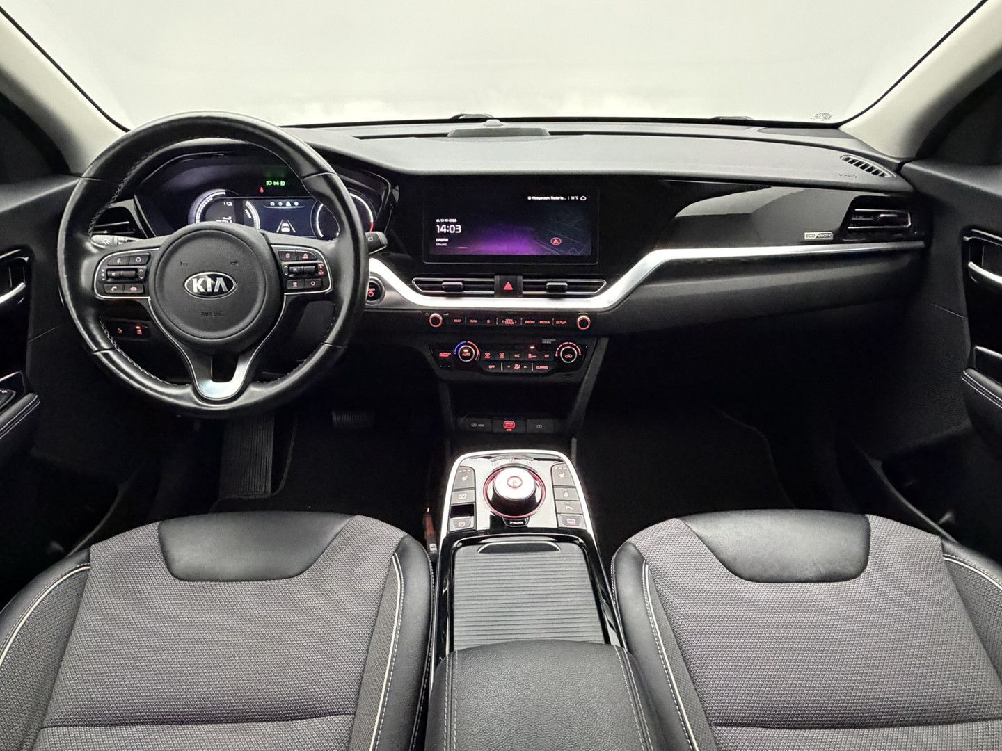 Kia Niro EV e-Niro DynamicPlusLine 64 kWh SOH 95,7% imagem 2