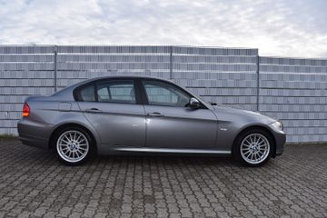 BMW 318 - 8