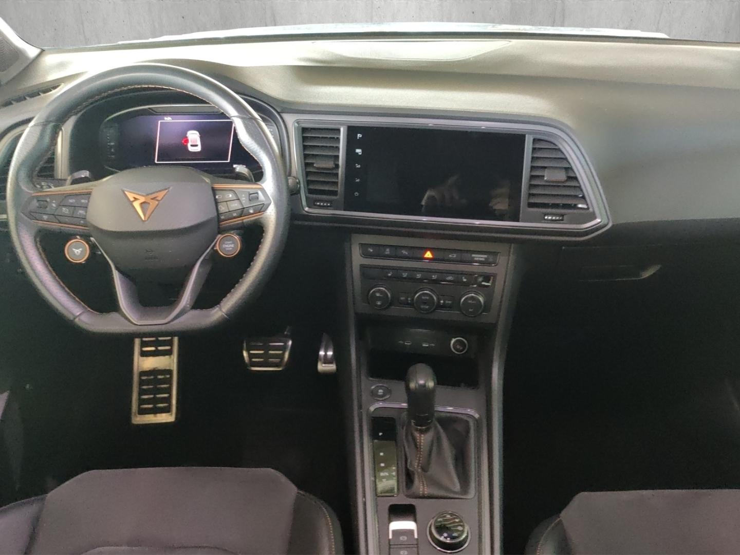 Cupra Ateca 4Drive TSI AHK-klappbar Navi Panoglasdach 