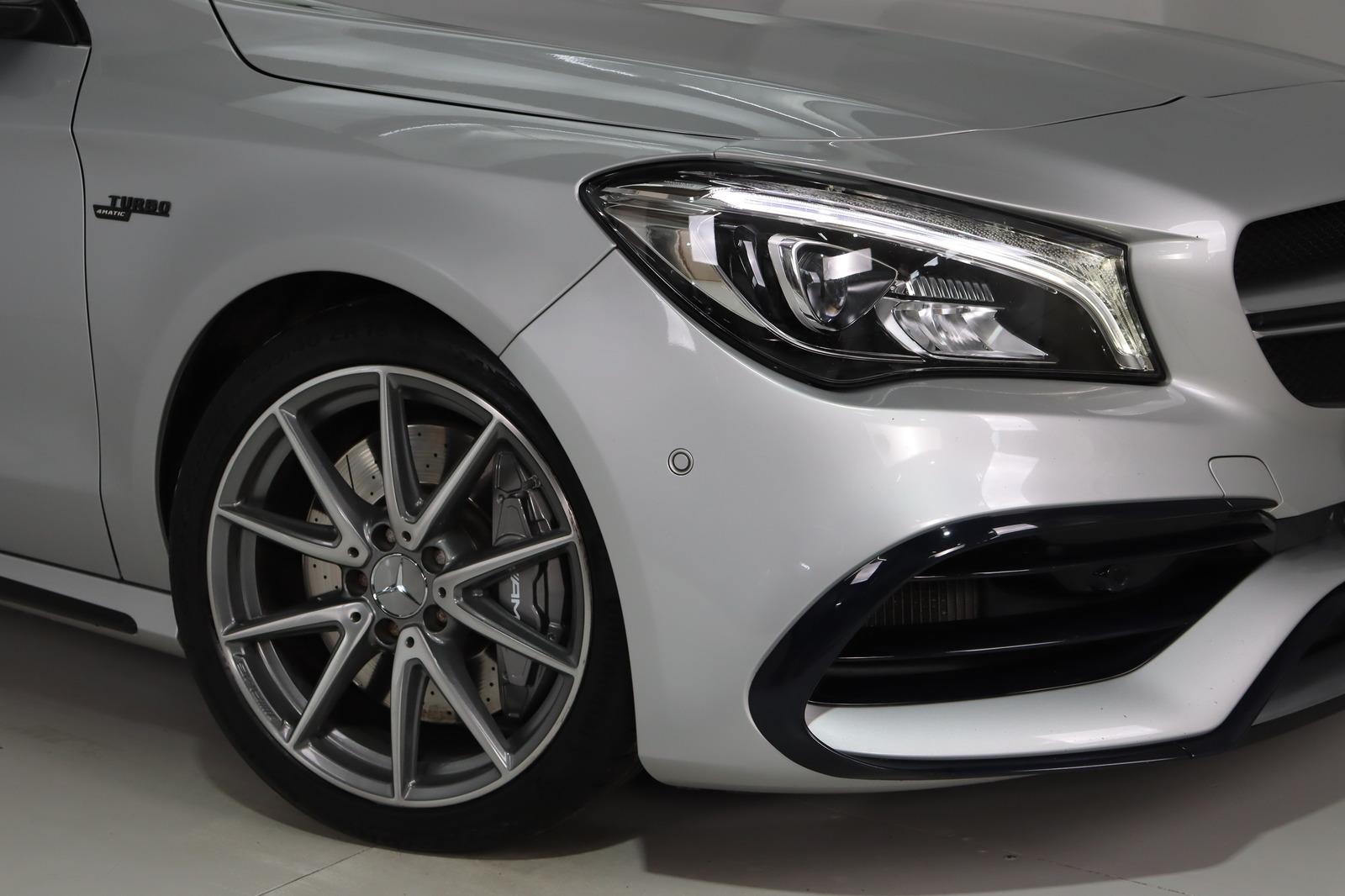 Mercedes-Benz CLA 45 AMG 4Matic Coupe * Led * Navi * Alcantara