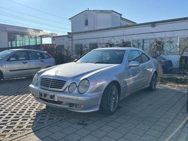 Mercedes-Benz CLK 320 AVANTGARDE