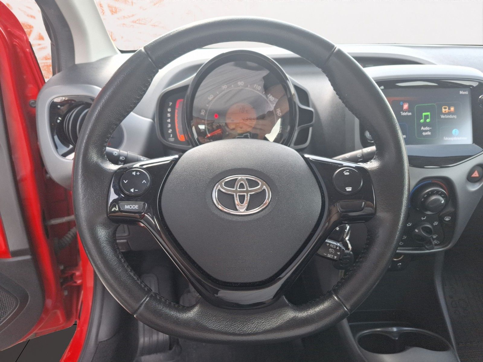 Fahrzeugabbildung Toyota Aygo AYGO x-play ! Kamera ! Touch !
