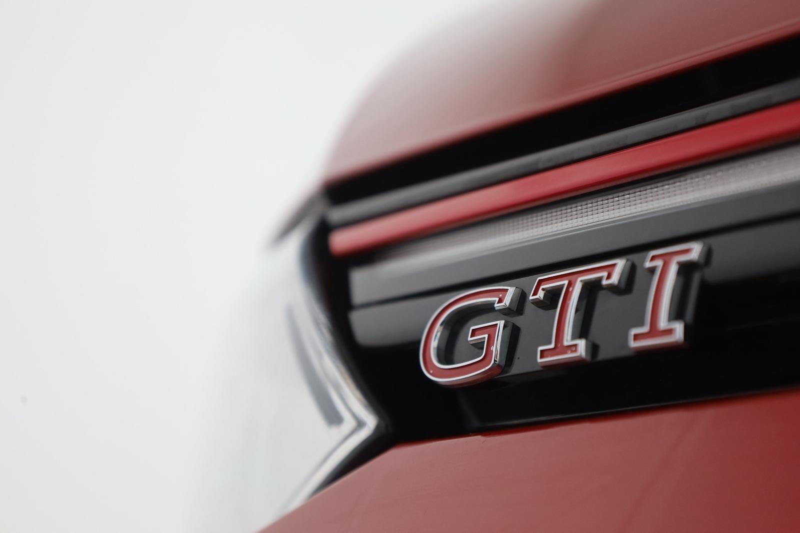 Volkswagen Golf VIII 2.0 TSI DSG GTI LED Navi Sitzheizung, миниатюра 27