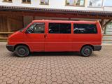 Volkswagen T4 Caravelle 2.0 langer Radstand - Volkswagen T4 mit Benzin-Antrieb: Kleinbus, 2.0