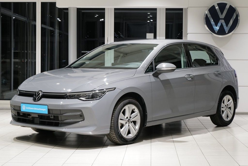 Volkswagen Golf VIII 1.5TSI Life RKam Navi Matrix HuD Totwi foto 2