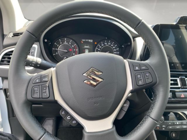 Suzuki (SX4) S-Cross - Bild 8