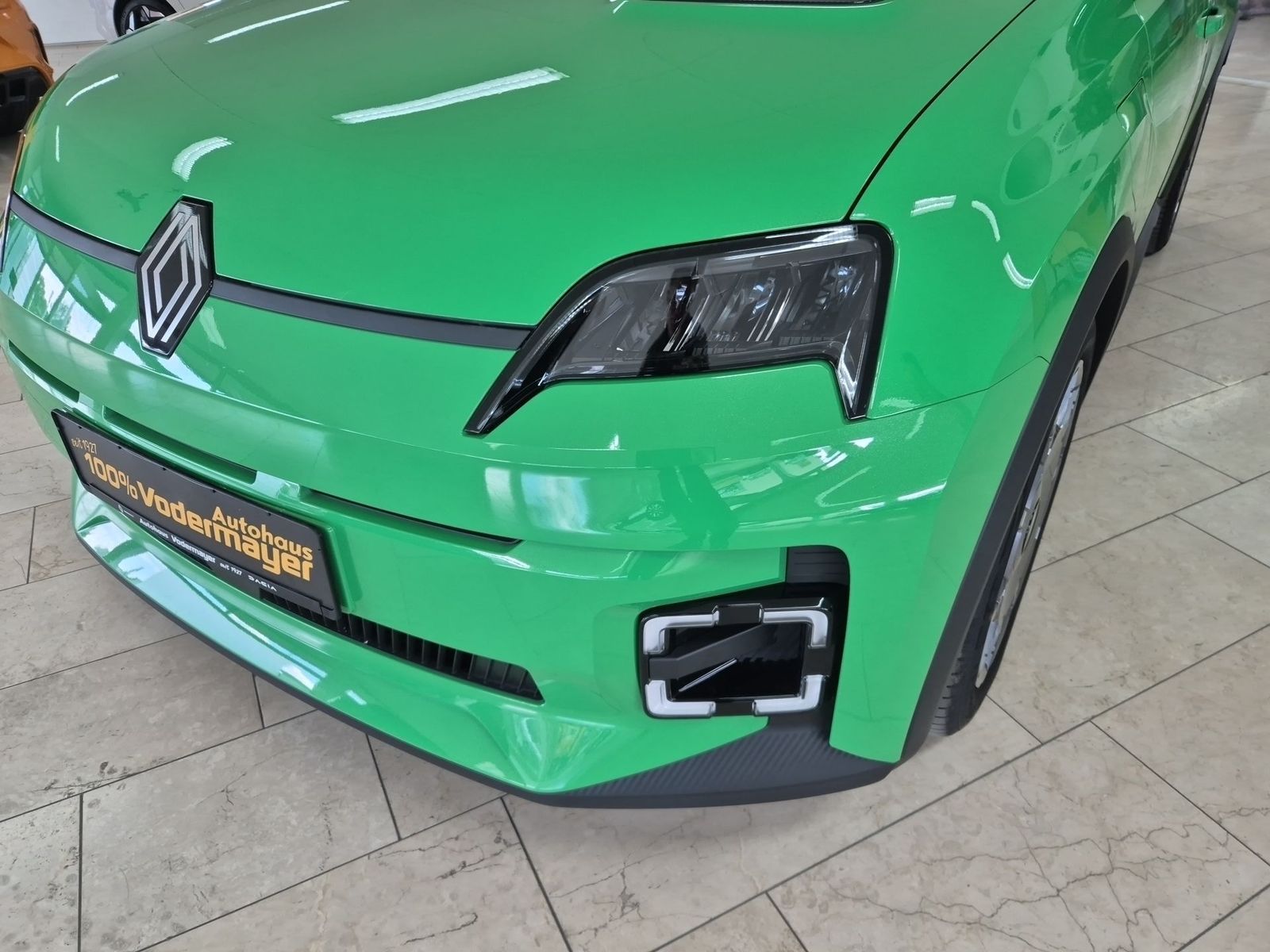 Renault R 5 E-Tech Evolution Urban Range 120 imagem 3