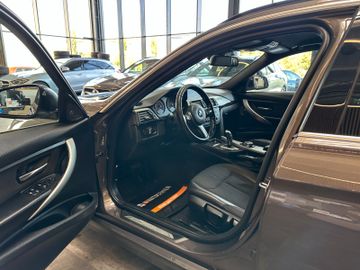 MYAUTOCENTER – Gebraucht- und Jahreswagen mit Werkstattservice in Pfaffenhofen BMW 320 *HARMANKARDON*HUD*TOTWASSIST*AHK*TEMPO*NAVI*