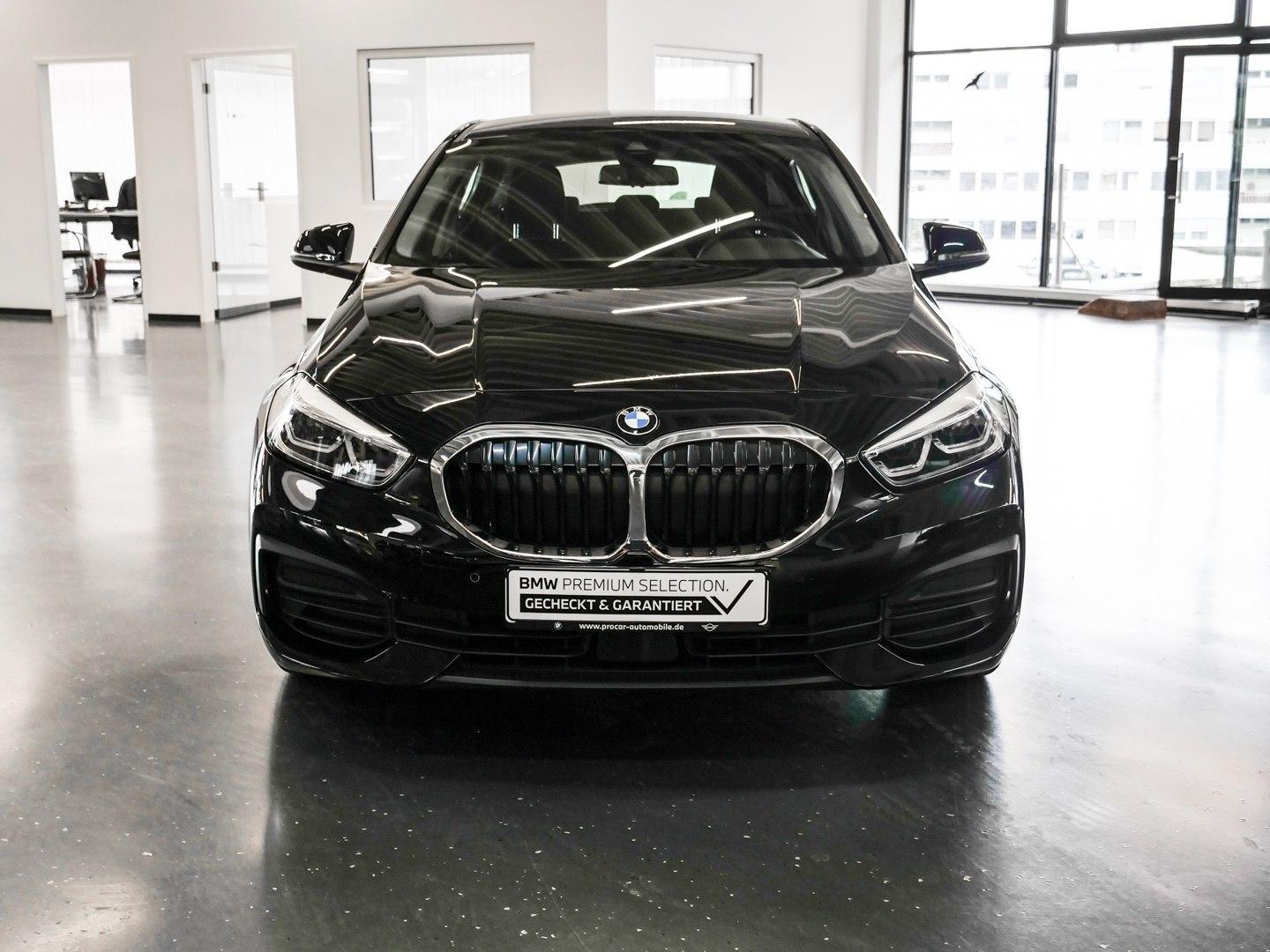 BMW 118i Advantage Aut Nav LED PDCv+h HiFi