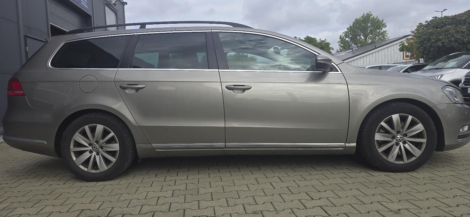 Volkswagen Passat 2012 — photo 6