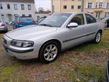 Volvo S60 2,4l - gebrauchte Volvo S60 aus dem Jahr 2003