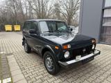 Lada Taiga 4x4 - Lada mit Benzin-Antrieb