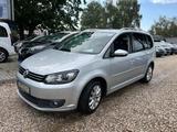 Volkswagen Touran Highline,2,0 TDI-Automatik,Klima ,PDC - Volkswagen Touran mit Diesel-Antrieb: Kombi, 2.0
