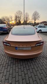 Tesla Model 3 SR - Tesla Model 3 von privat
