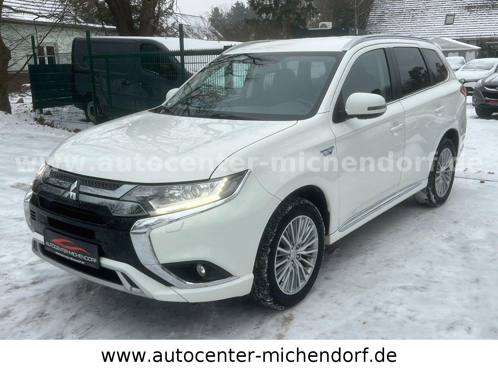 Mitsubishi Outlander PHEV 4WD