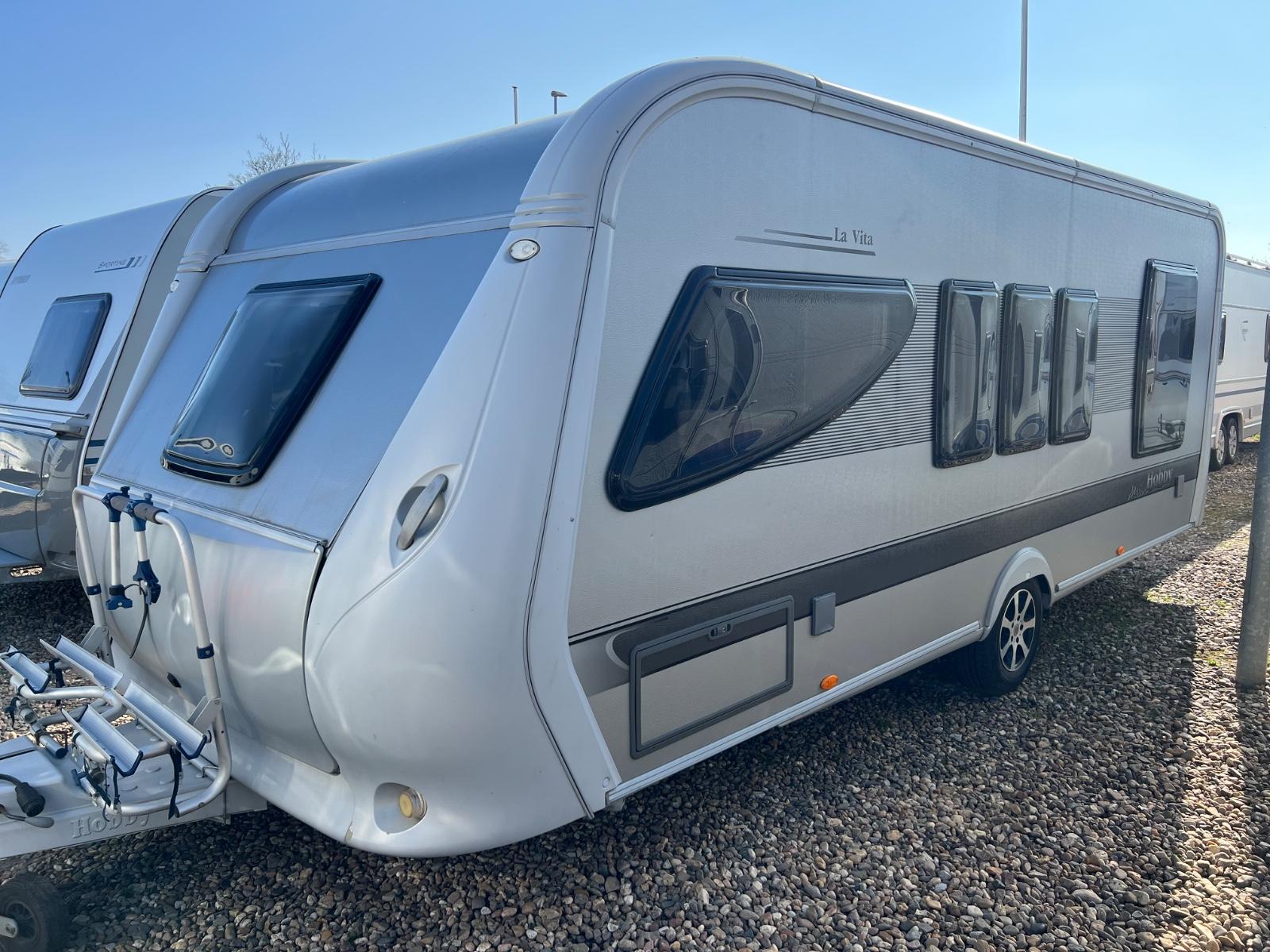 Hobby 545 KMF La Vita Etagenbett Mover Festbett Dusche