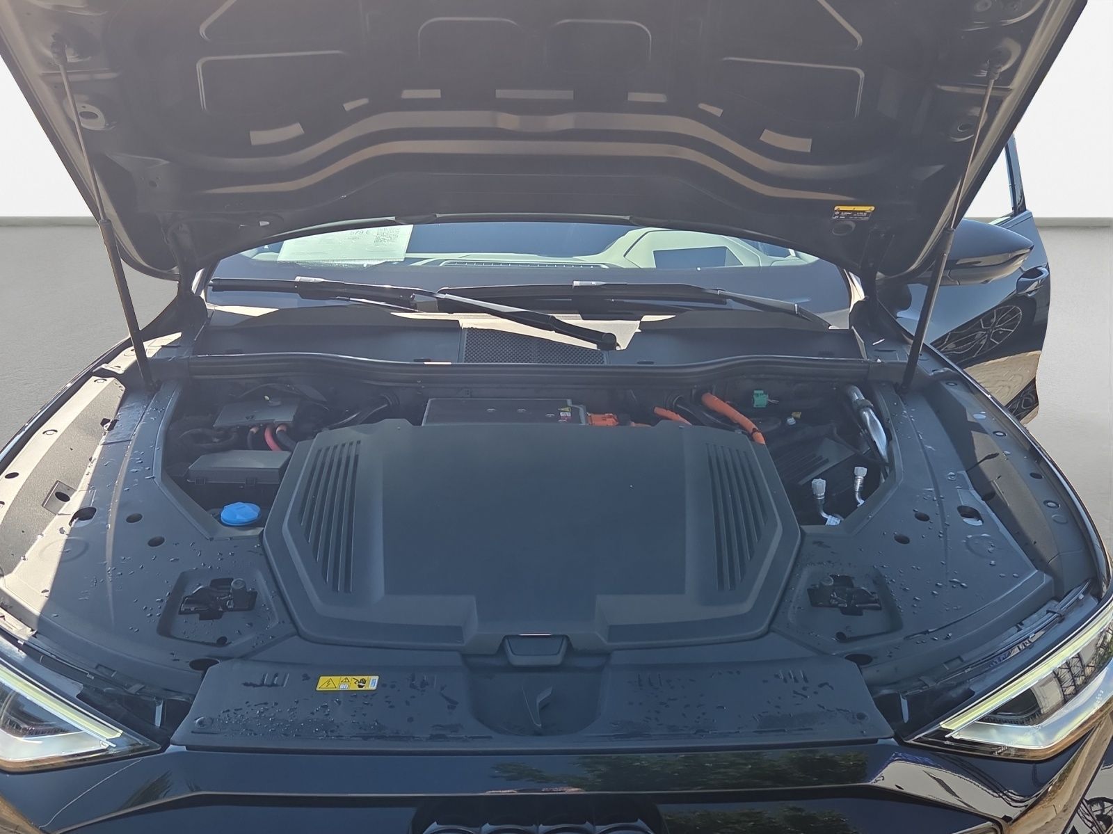 Audi Q8 e-tron - Bild 19