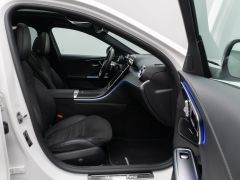 Foto Nummer 24: MERCEDES-BENZ C 300