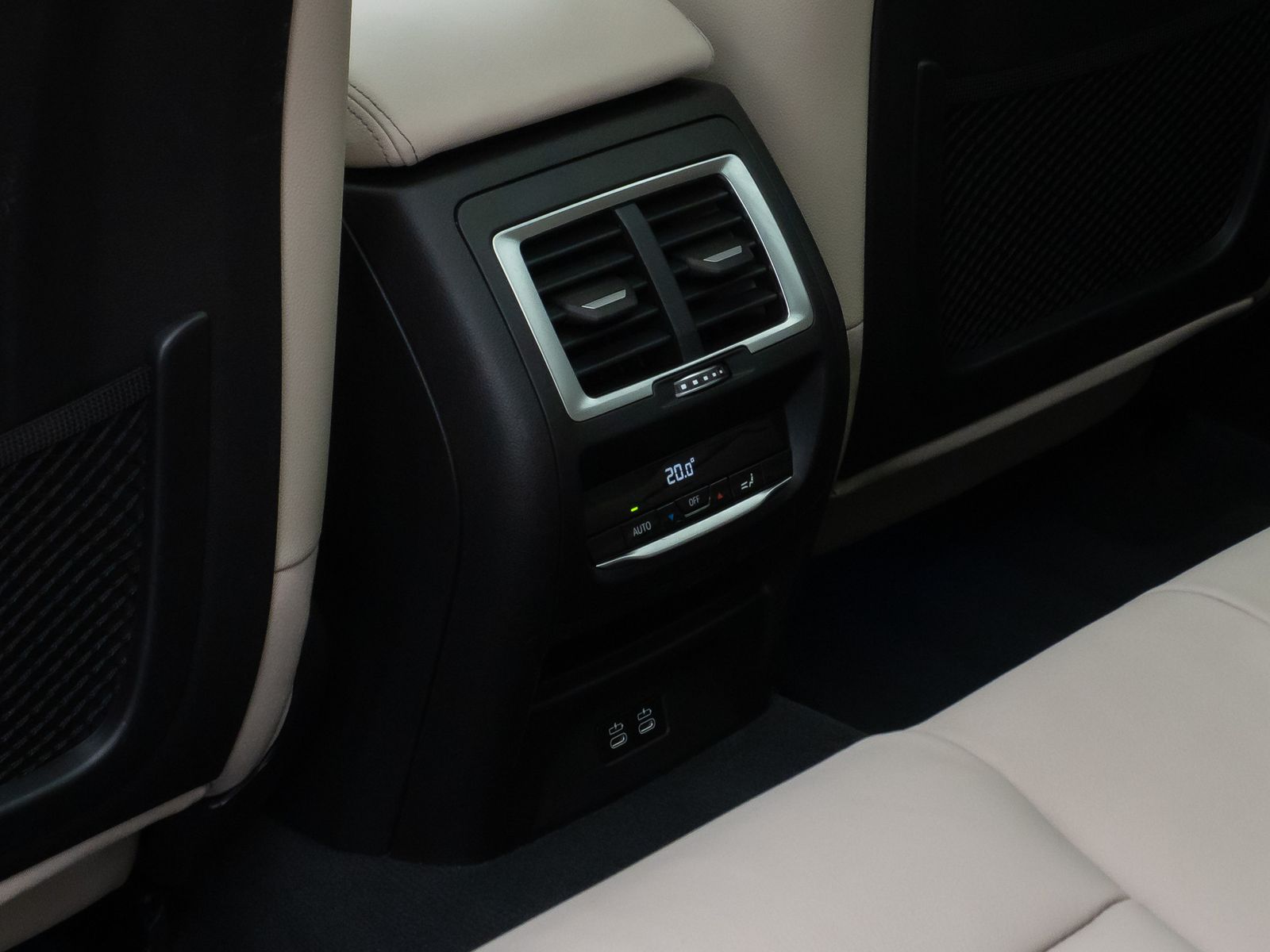 Fahrzeugabbildung BMW iX3 Impressive M Sport Panorama 360°HUD DAB H/K