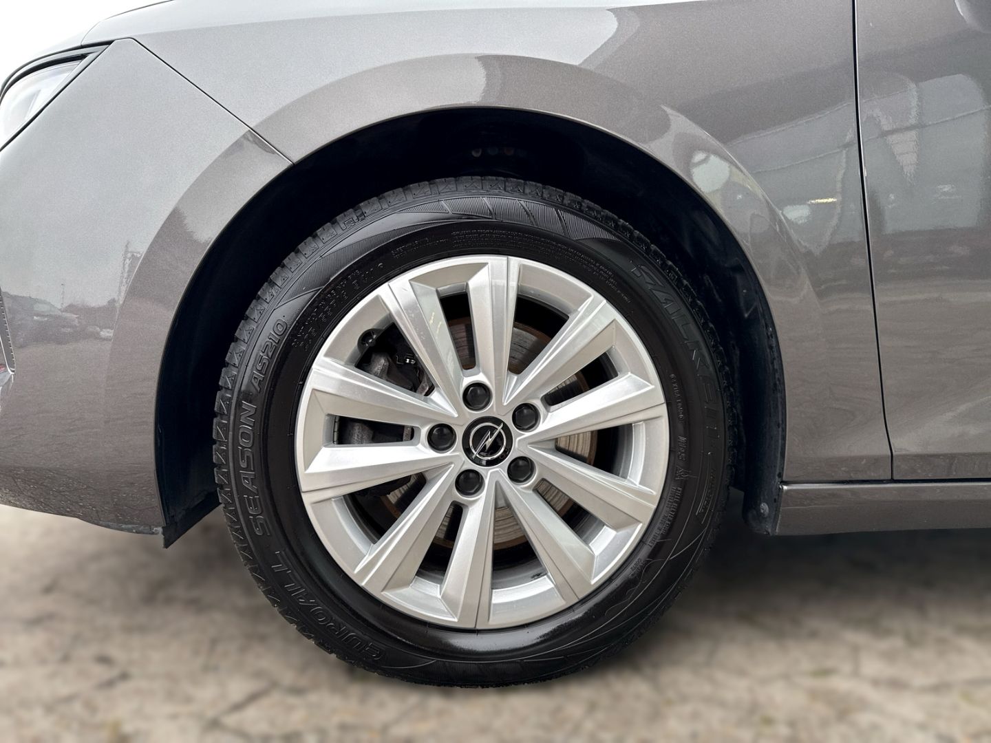 Fahrzeugabbildung Opel Astra L Elegance ASTRA CDTi 1.5 Sports Tourer Na