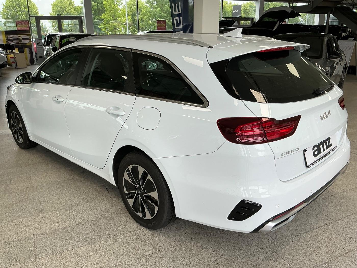 Kia cee'd SW 1.6 PHEV Vision LED+SHZ+2xKlima+LM