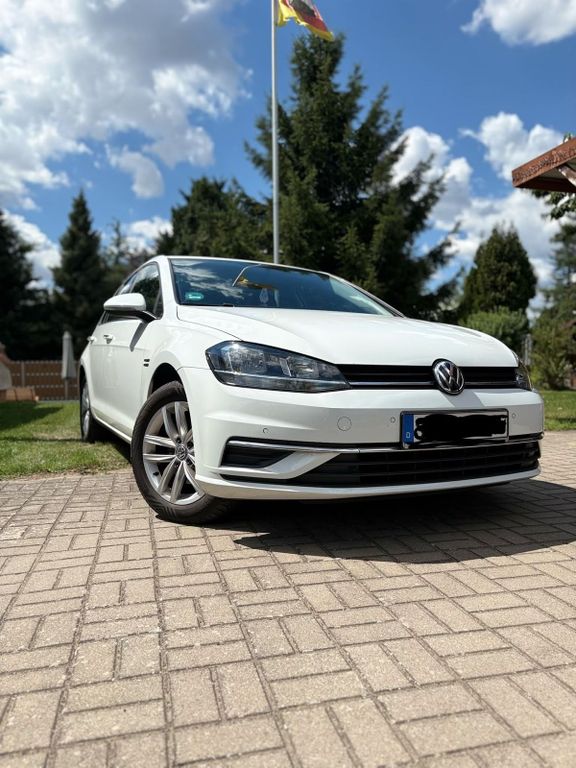 Image of Volkswagen Golf