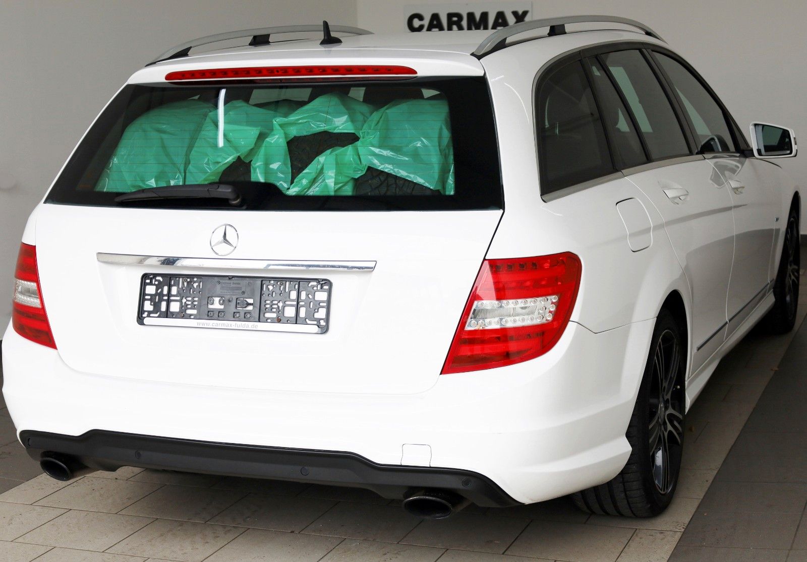 Fahrzeugabbildung Mercedes-Benz C 300CDI 4M T AMG TLeder,Navi,Xenon,SH,PDC,SR+WR