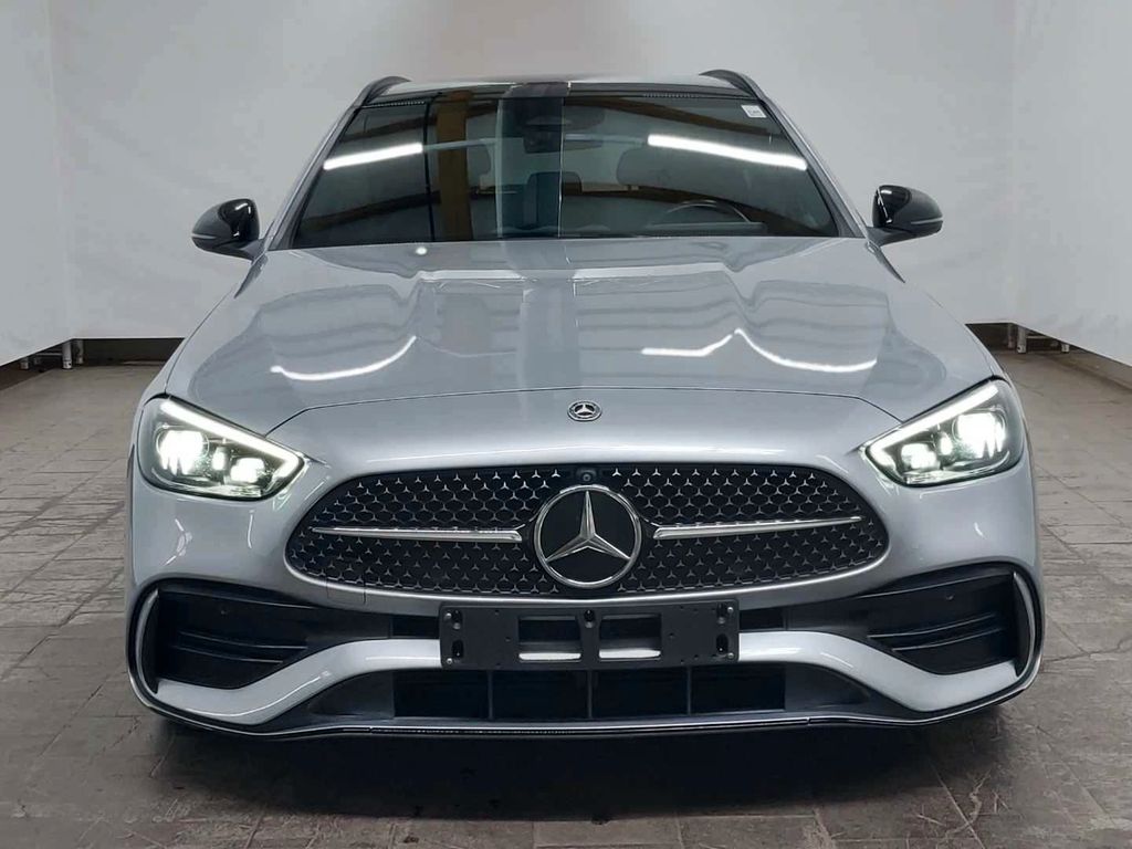 MERCEDES-BENZ C-Class 2023