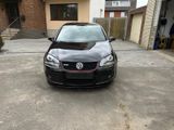 Volkswagen Golf 2.0 T-FSI GTI GTI Pirelli GTI Pirelli - Volkswagen Golf mit Benzin-Antrieb: Pirelli GTI