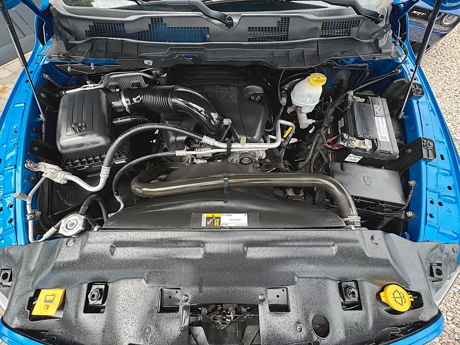 Fahrzeugabbildung Dodge RAM 5.7 V8 HEMI SPORT Offroad NIGHT 4x4 LED 19%
